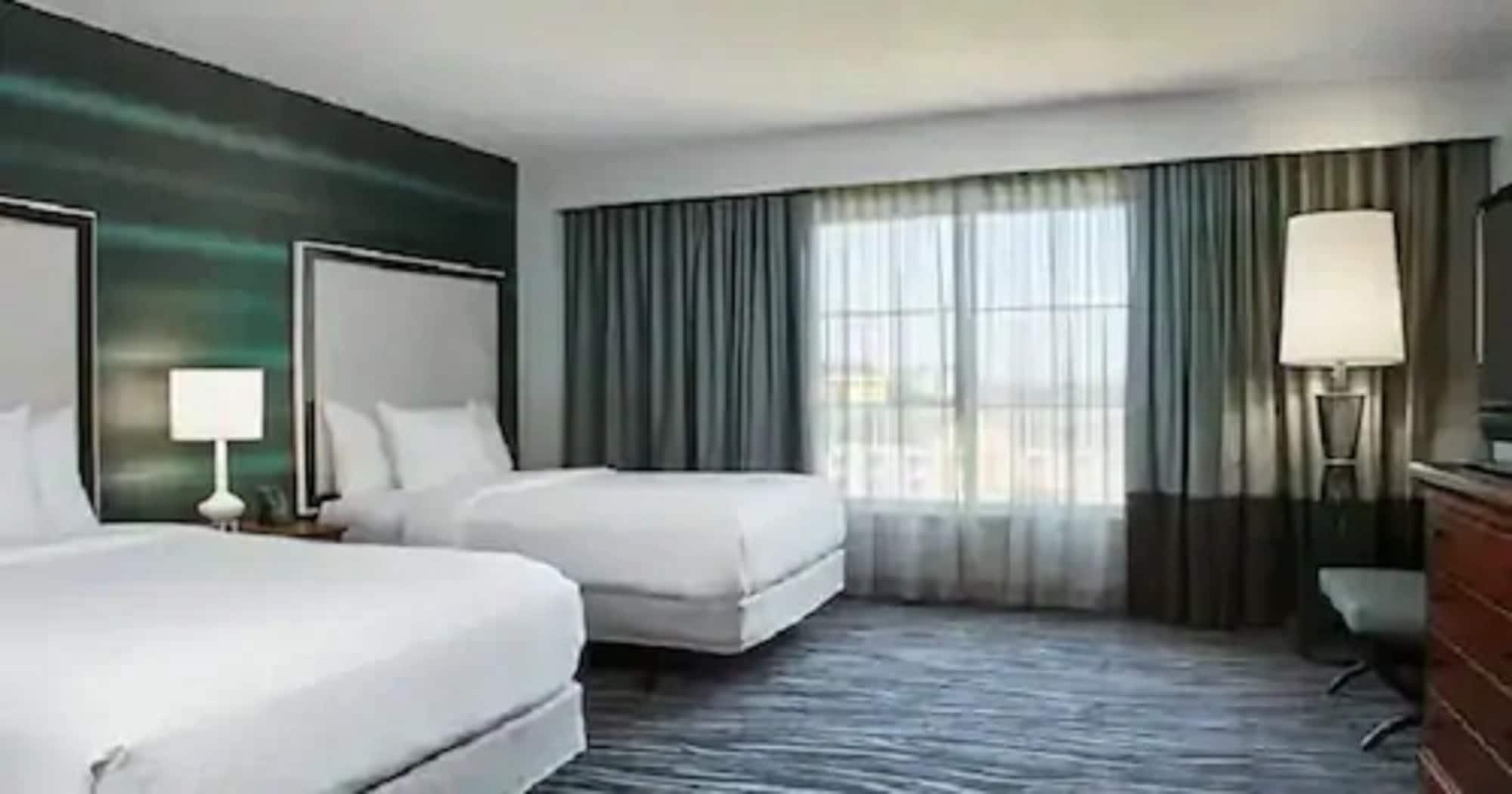 Embassy Suites By Hilton Orlando Airport Buitenkant foto