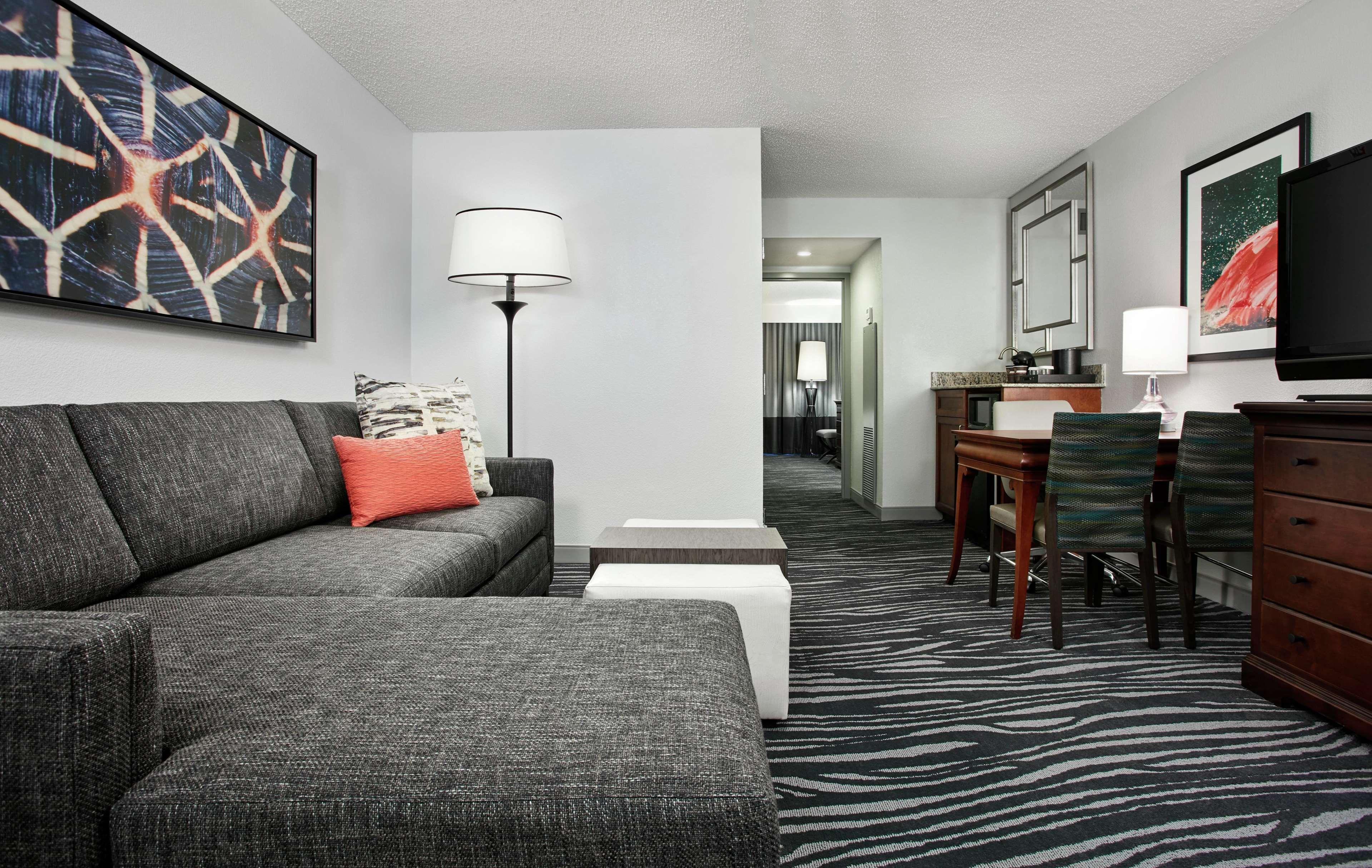 Embassy Suites By Hilton Orlando Airport Buitenkant foto