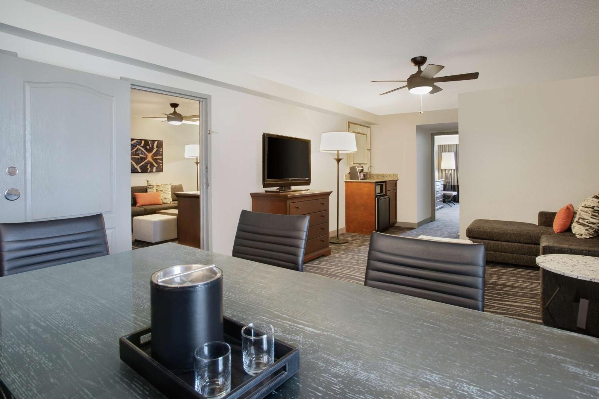 Embassy Suites By Hilton Orlando Airport Buitenkant foto