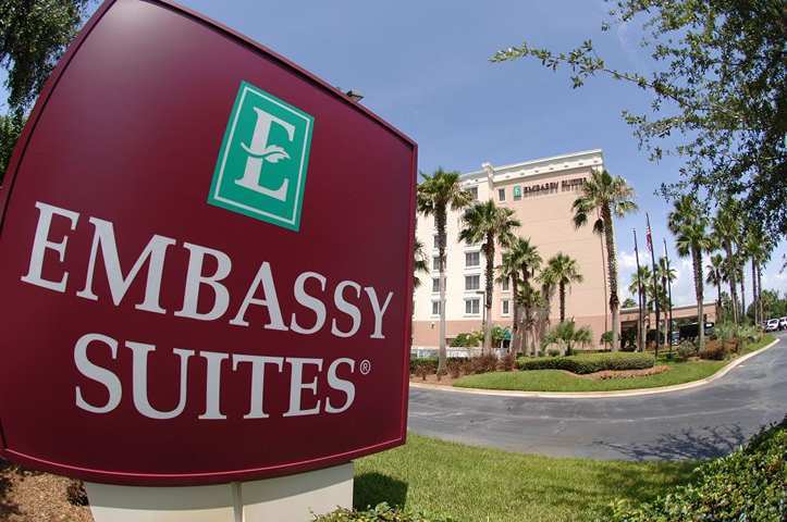 Embassy Suites By Hilton Orlando Airport Buitenkant foto