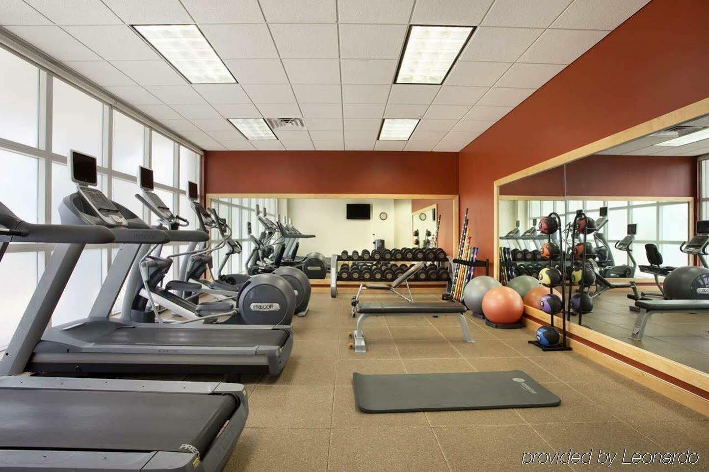 Embassy Suites By Hilton Orlando Airport Buitenkant foto